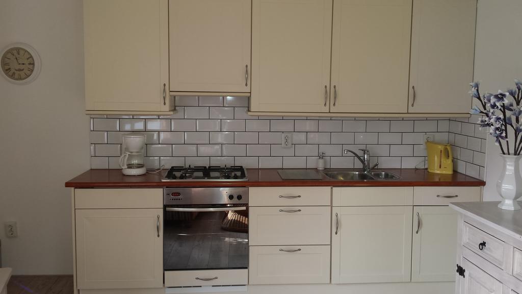 Bed And Breakfast Bij Hooisma Kampen Chambre photo