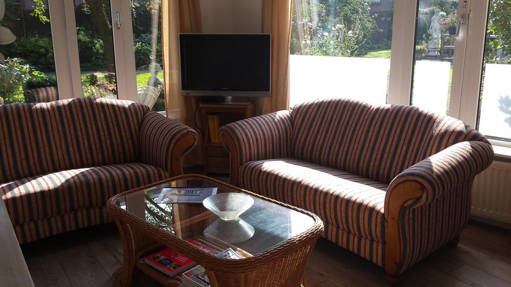 Bed And Breakfast Bij Hooisma Kampen Chambre photo